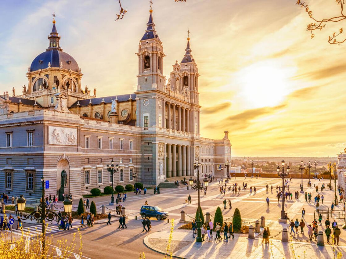 MADRID / Mart - avion Polazak: 04.03.2020.g.